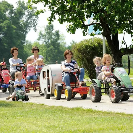 Moierhof Der Ferienbauernhof Am Chiemsee *